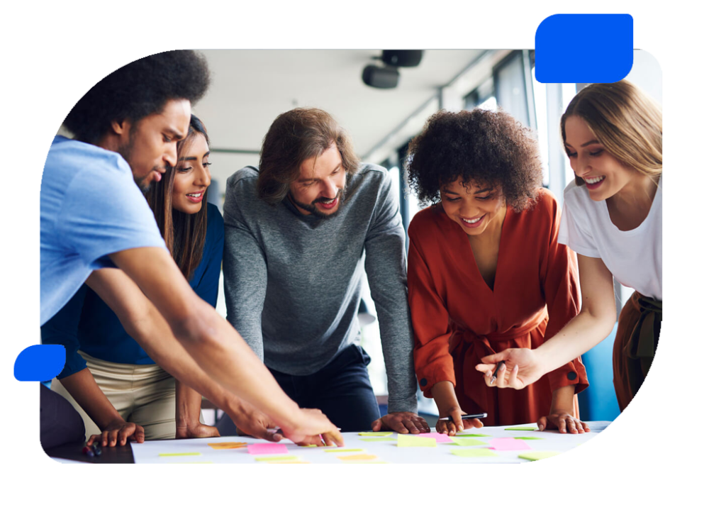 Equipe trabalhando em colaboração